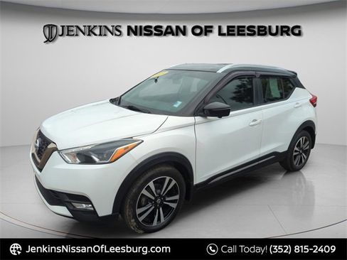 Certified 2019 Nissan Kicks SR w/ SR Premium Package image 1