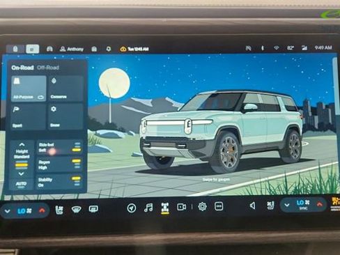 Used 2024 Rivian R1S Adventure AWD/4WD image 53