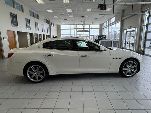 Used 2019 Maserati Quattroporte S Q4 AWD/4WD image 8