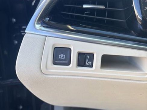 Certified 2024 Cadillac XT6 Premium Luxury w/ LPO, Floor Liner Package FWD image 16
