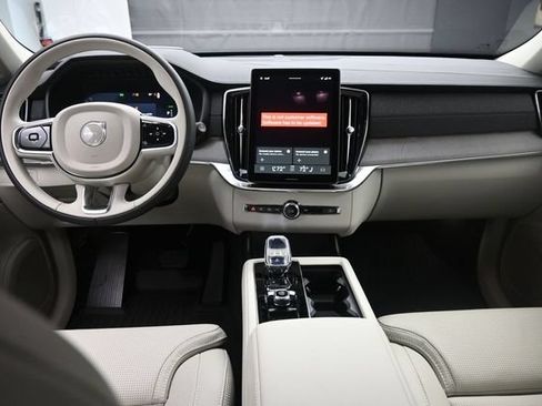 New 2026 Volvo XC90 T8 Ultra w/ Protection Package Premier AWD/4WD image 9