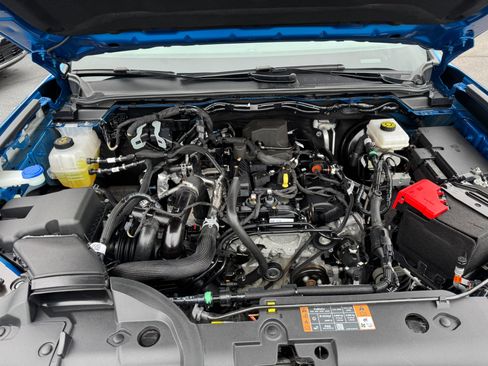 Used 2024 Ford Ranger XLT w/ FX4 Off-Road Package image 26