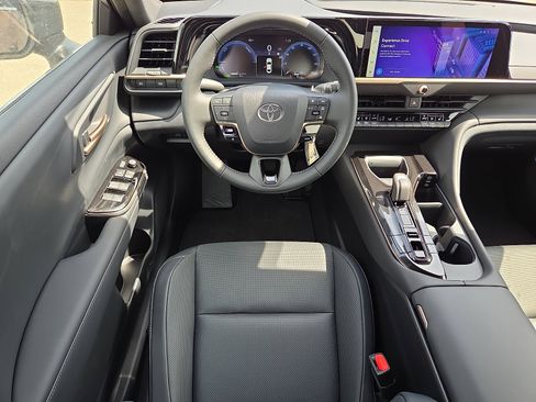 New 2026 Toyota Crown XLE AWD/4WD image 8