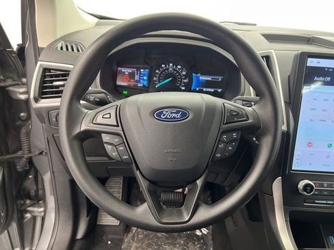 New 2024 Ford Edge SE image 14