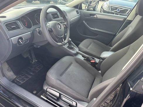Used 2015 Volkswagen Jetta SE FWD image 10