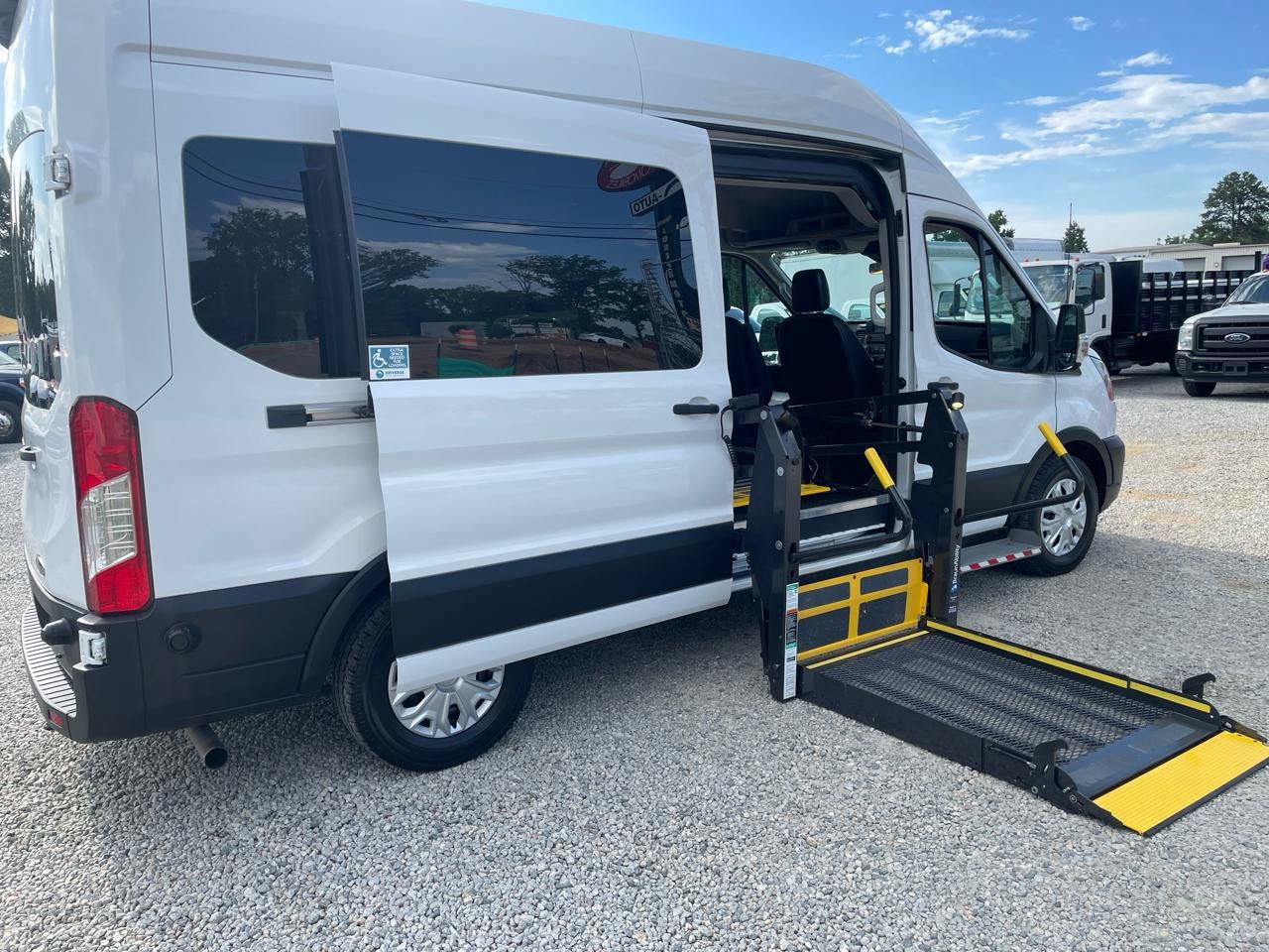 Used 2020 Ford Transit 350 XL RWD image 38