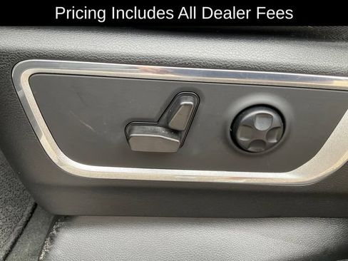 Used 2022 RAM 1500 Laramie RWD image 6
