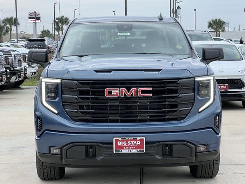 New 2026 GMC Sierra 1500 Elevation image 6