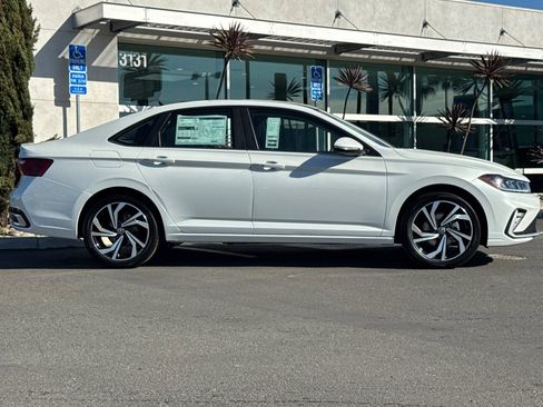 New 2026 Volkswagen Jetta SEL FWD image 4