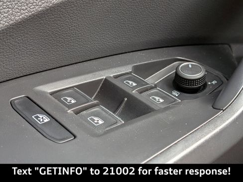 Used 2024 Volkswagen Jetta Sport image 28