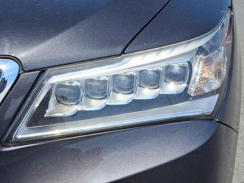 Used 2016 Acura MDX SH-AWD image 10