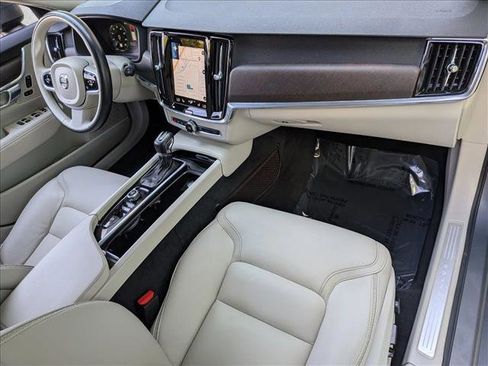 Used 2020 Volvo V90 T6 Cross Country w/ Protection Package Premier AWD/4WD image 23