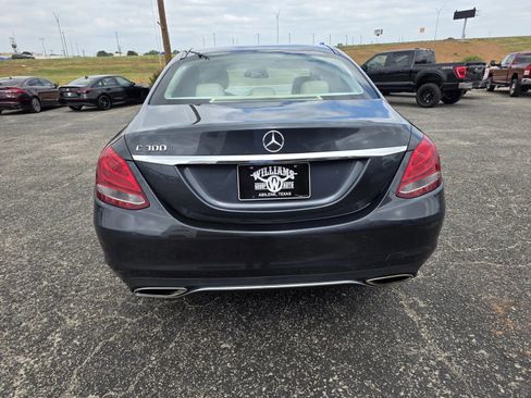 Used 2016 Mercedes-Benz C 300 Sedan image 6