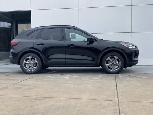 New 2026 Ford Escape ST-Line w/ Tech Pack #1 image 3