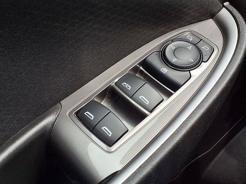 Used 2023 Chevrolet Malibu LT FWD image 19