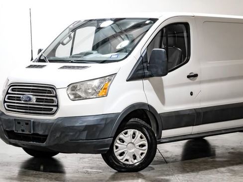 Used 2017 Ford Transit 250 148 Low Roof image 6