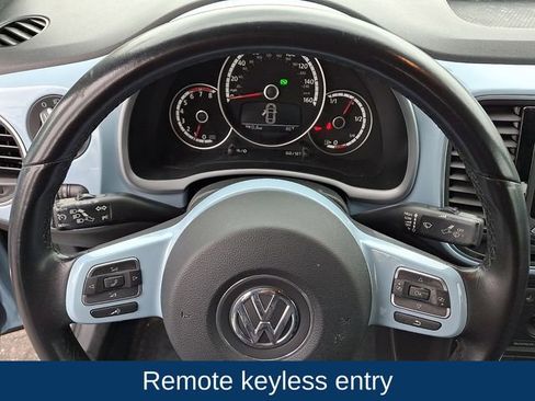 Used 2014 Volkswagen Beetle 1.8T FWD image 4
