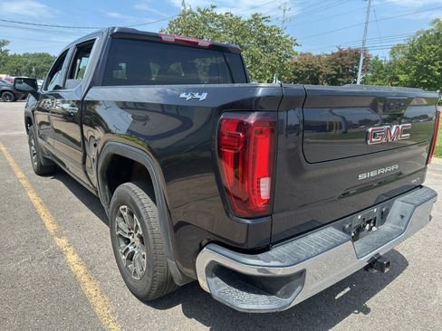 Used 2026 GMC Sierra 1500 SLT AWD/4WD image 6