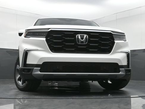 Used 2024 Honda Pilot Elite image 29