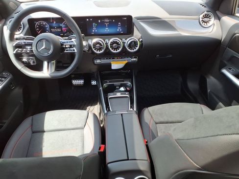 New 2026 Mercedes-Benz GLA 250 image 17