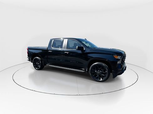 Used 2023 Chevrolet Silverado 1500 Custom w/ LPO, Dark Essentials Package image 2