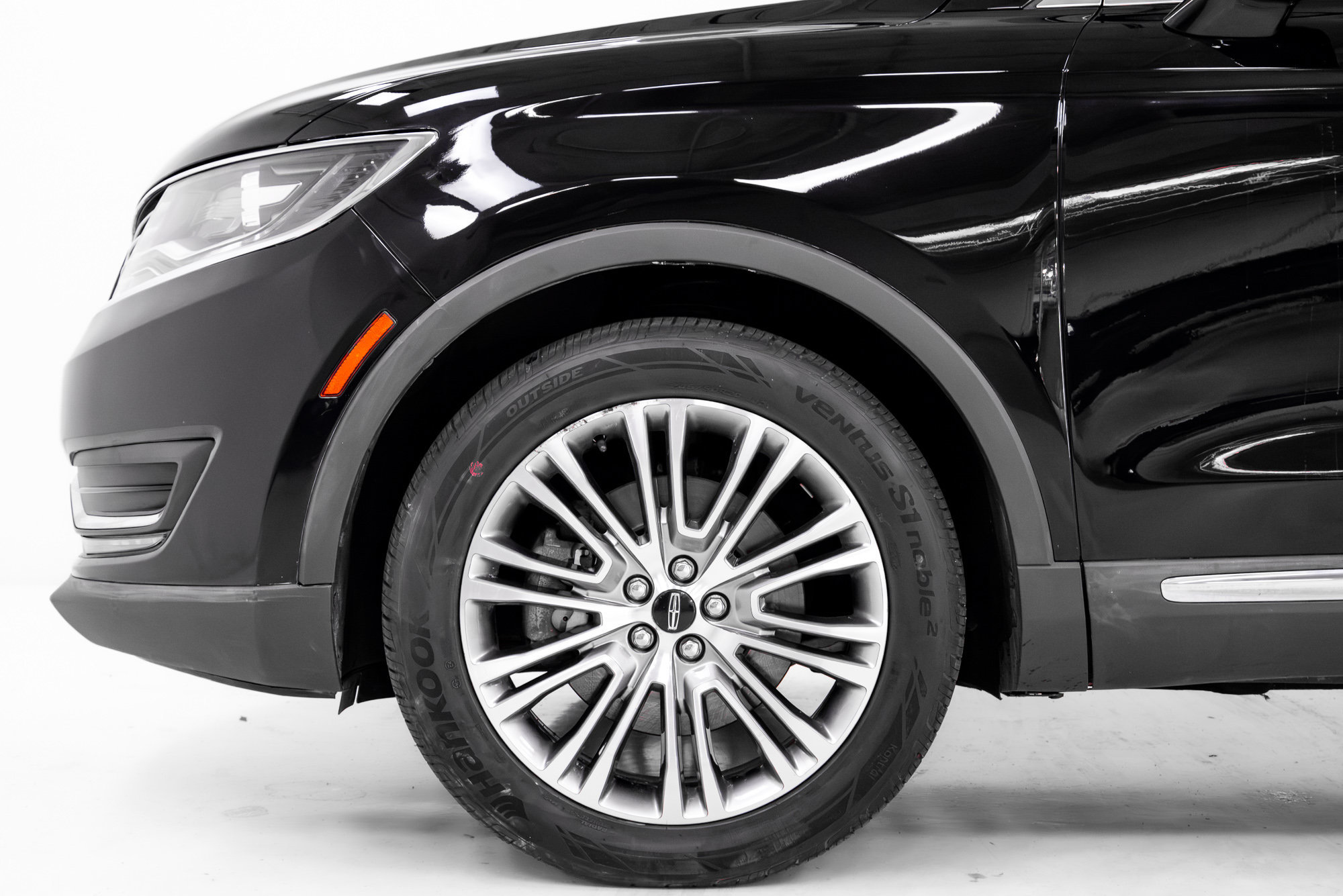 Used 2016 Lincoln MKX Reserve AWD/4WD image 26