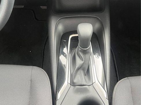 Used 2026 Toyota Corolla LE FWD image 18