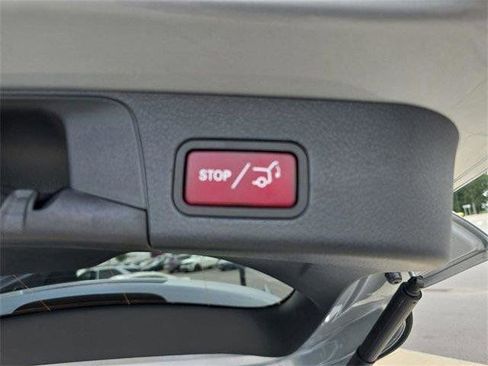 Certified 2026 Mercedes-Benz GLB 250 4MATIC image 7
