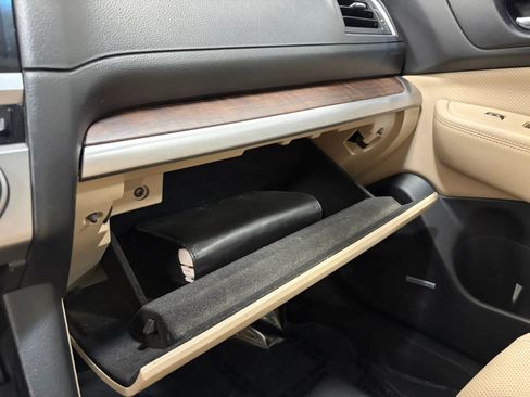 Used 2016 Subaru Outback 2.5i Limited image 48