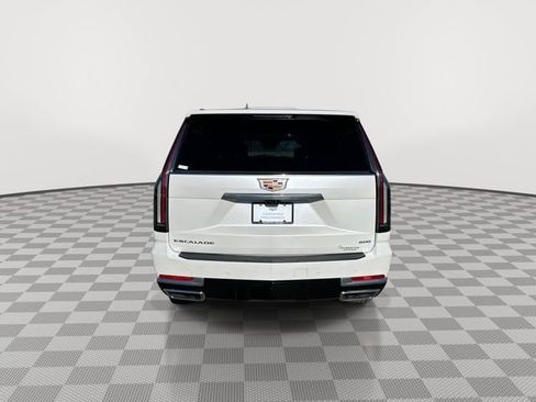 Certified 2025 Cadillac Escalade Premium Luxury image 7