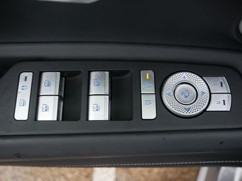 New 2025 Genesis GV80 3.5T Prestige image 8