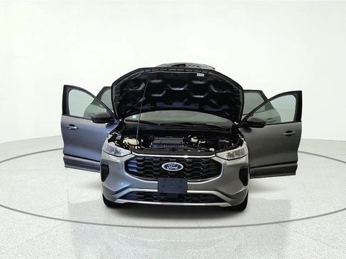 Used 2024 Ford Escape ST-Line FWD image 8