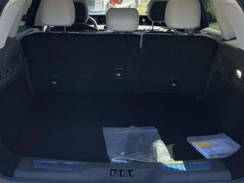 New 2026 Lincoln Nautilus Premier image 10