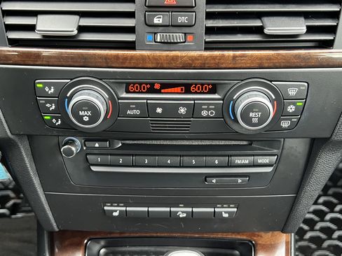 Used 2009 BMW 328i xDrive Wagon AWD/4WD image 27