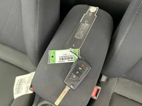 Used 2024 Toyota Corolla LE FWD image 10