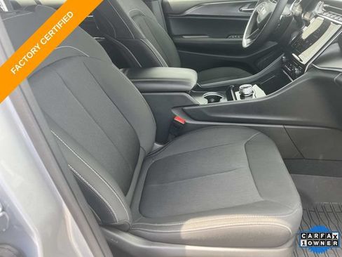 Certified 2025 Jeep Grand Cherokee L Laredo w/ MOPAR Finishing Package AWD/4WD image 24