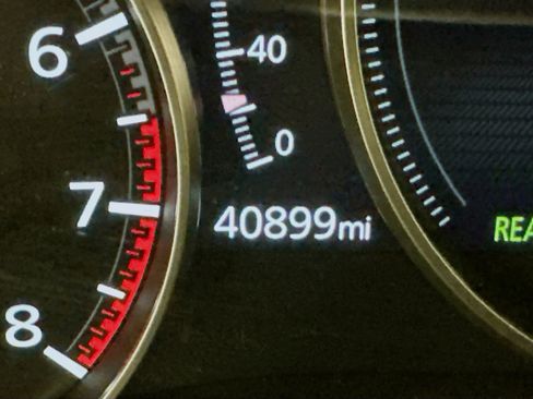 Used 2024 MAZDA CX-90 3.3 Turbo w/ Preferred Plus image 19