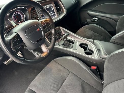 Used 2019 Dodge Challenger R/T Scat Pack image 10