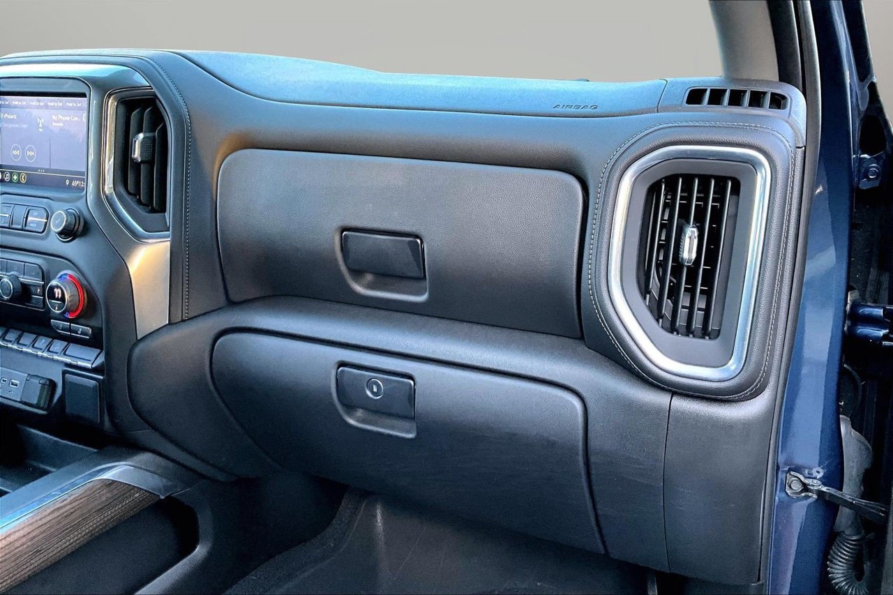 Used 2022 Chevrolet Silverado 1500 RST w/ Z71 Off-Road Package AWD/4WD image 18