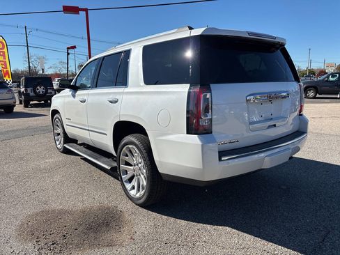 Used 2017 GMC Yukon Denali w/ Open Road Package image 10
