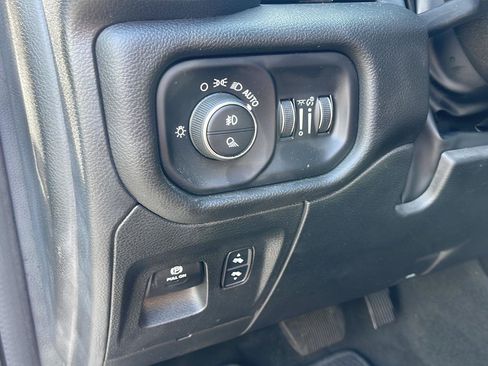 Used 2023 RAM 1500 Laramie RWD image 18