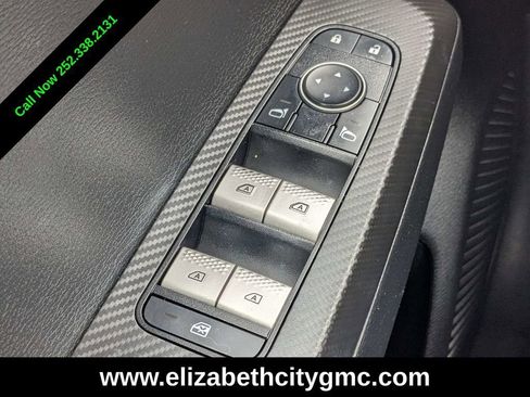 Used 2022 Mitsubishi Outlander SE image 23