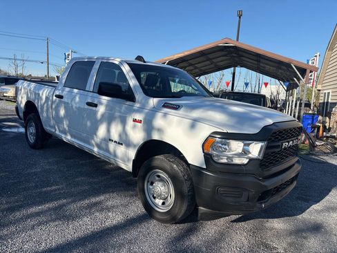 Used 2020 RAM 2500 Tradesman RWD image 4