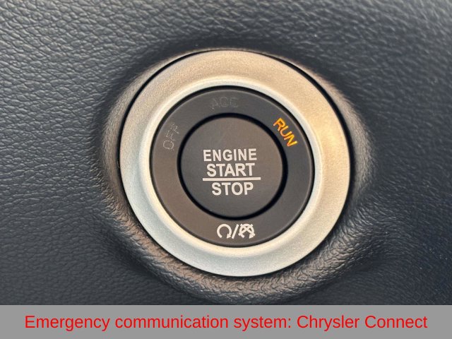 New 2027 Chrysler Pacifica Select FWD image 25