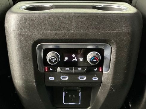 Used 2023 Chevrolet Tahoe High Country RWD image 18
