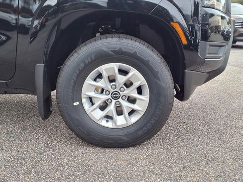 New 2026 Nissan Frontier S image 4