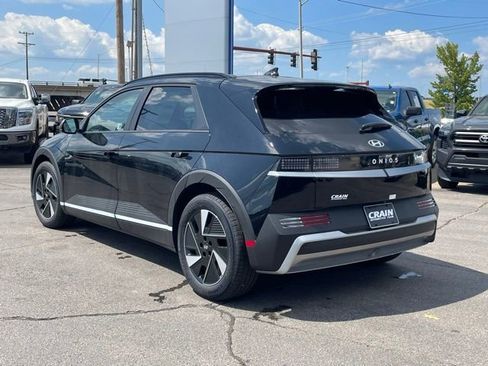 New 2025 Hyundai Ioniq 5 SEL image 5