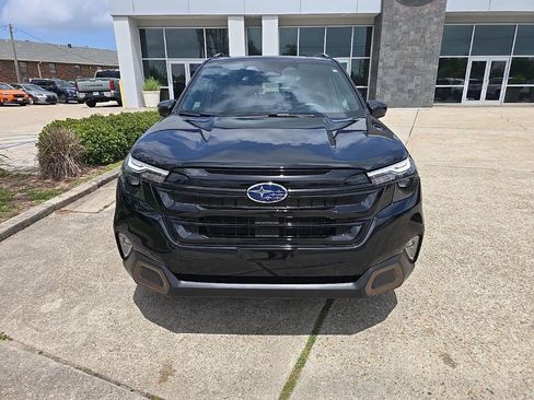 Used 2025 Subaru Forester Sport image 12