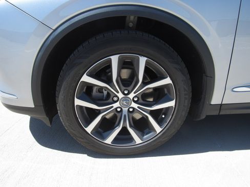 Certified 2023 Acura MDX FWD w/ Technology Package image 4