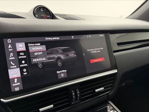 Used 2019 Porsche Cayenne AWD/4WD image 31